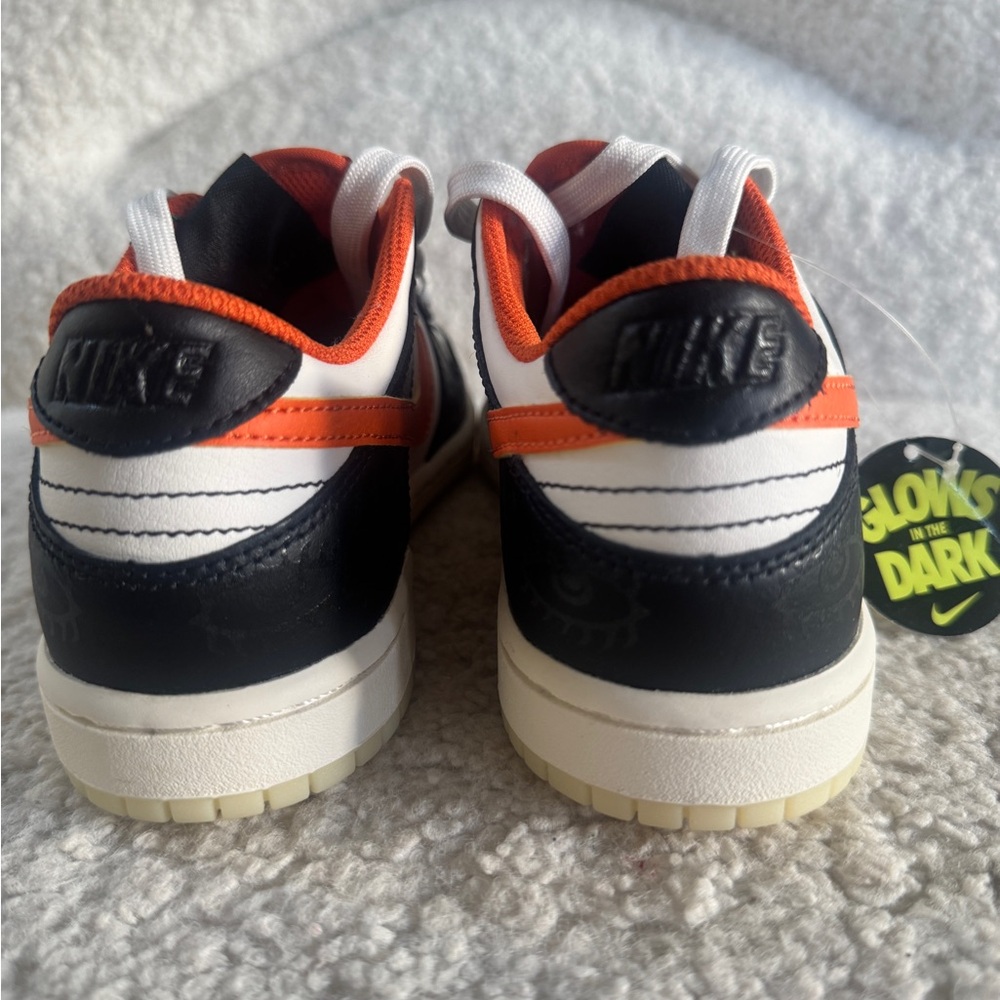 Nike Kids Grade School Dunk Low Shoe NWT - Picture 12 of 16